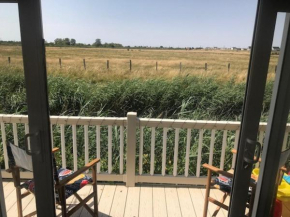 2 bedroom holiday home at Alberta with amazing views